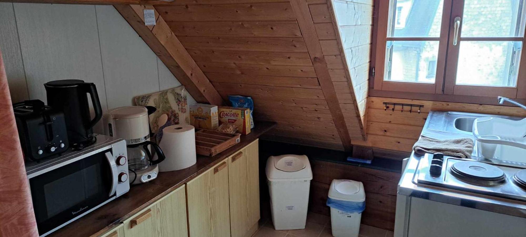 Location A Coucy Le Chateau Екстериор снимка